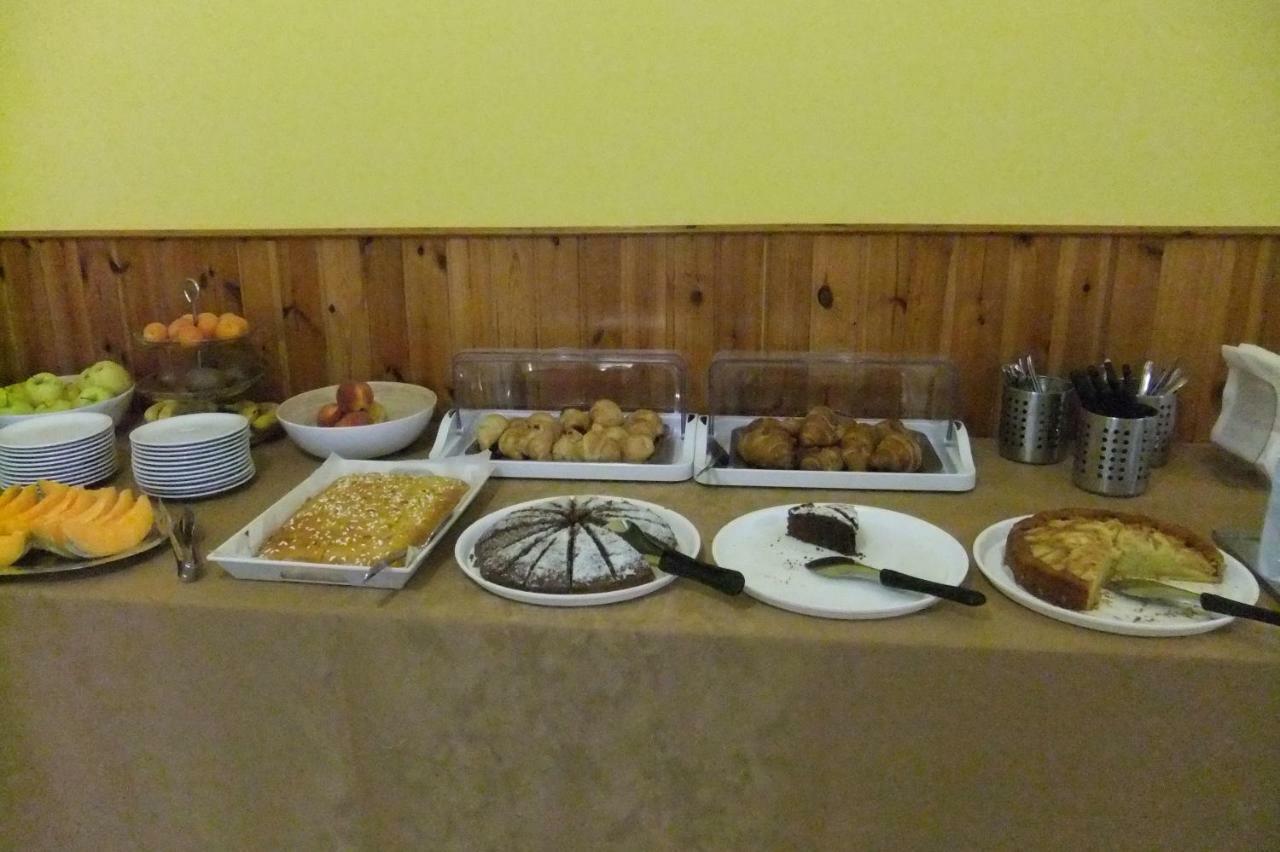 Albergo Villalma Римини Экстерьер фото
